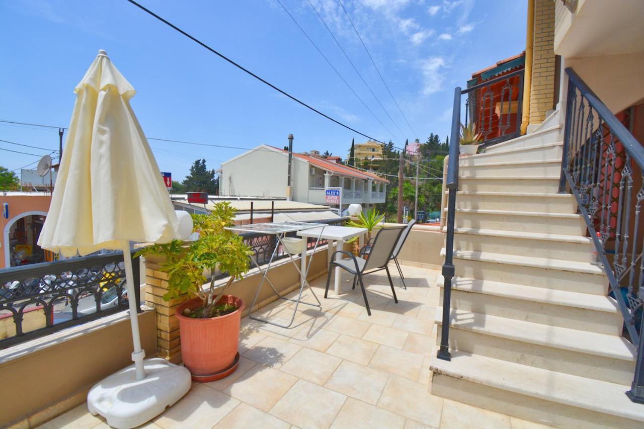Mike'S Apartments Agios Gordios  Esterno foto